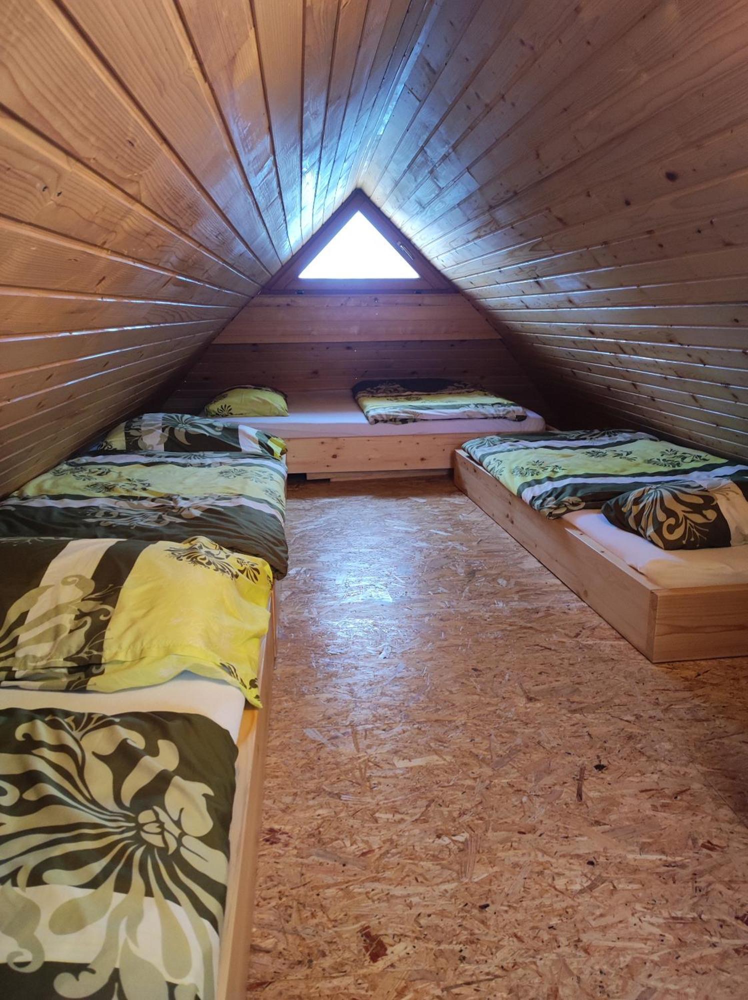 Apartmaji Vrhovnik Cerklje na Gorenjskem Extérieur photo